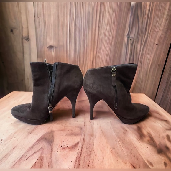 Via Spiga Chocolate Suede Booties - Picture 1 of 9
